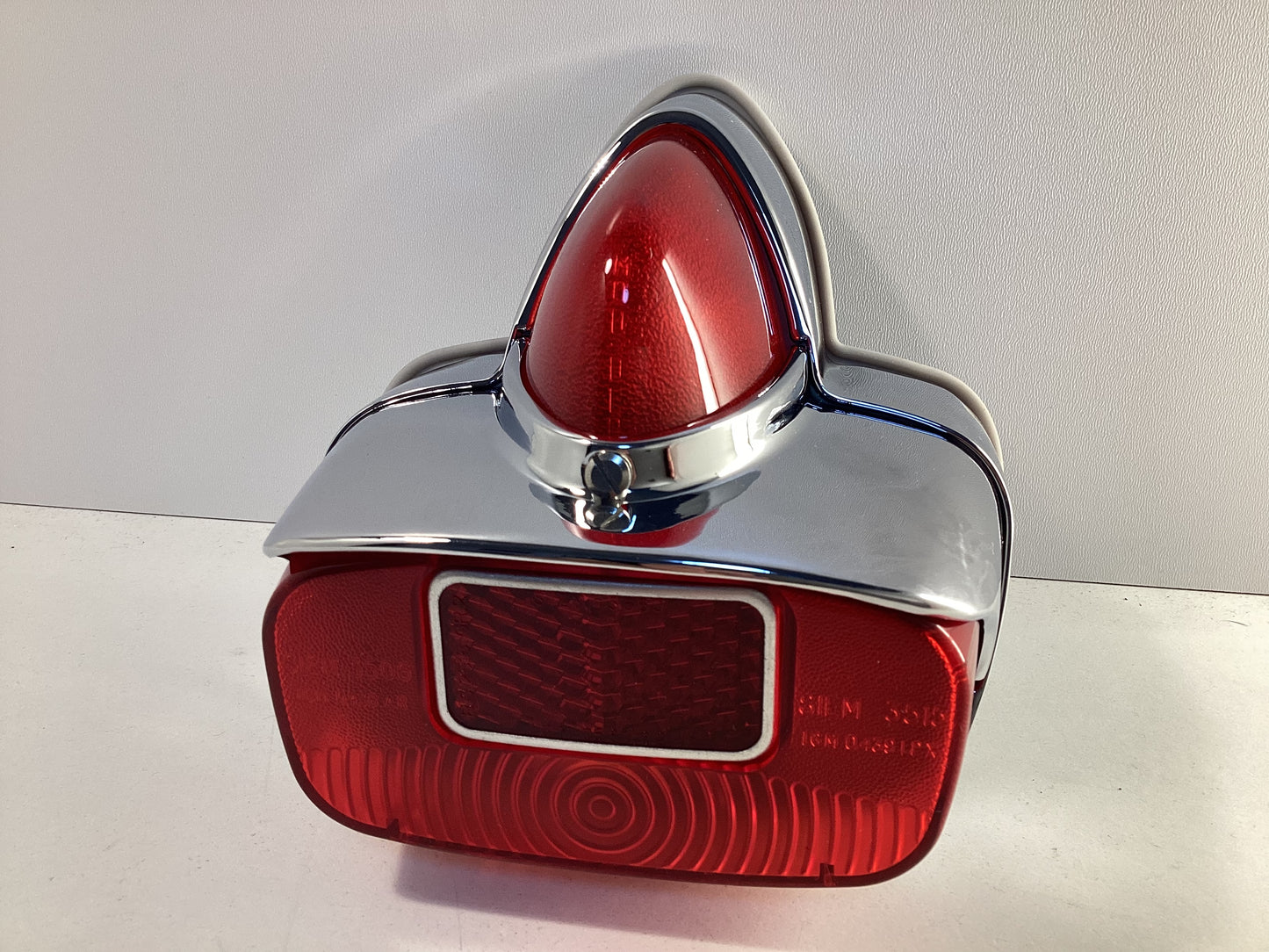Vespa Siem complete rear light ; excellent quality for VS5 and GS160