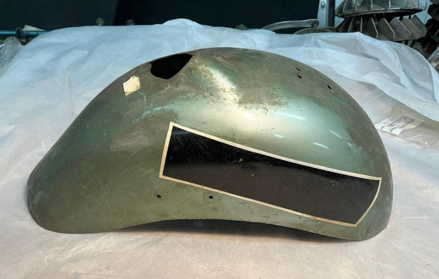 Vespa Douglas original mudguard , excellent rare item. Fits ROD & G models