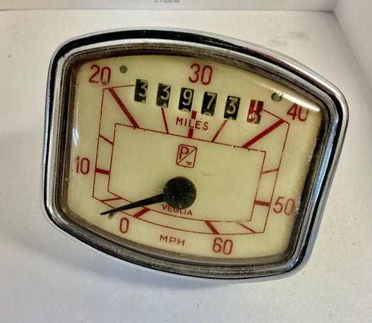 Vespa Veglia original working 60MPH speedometer