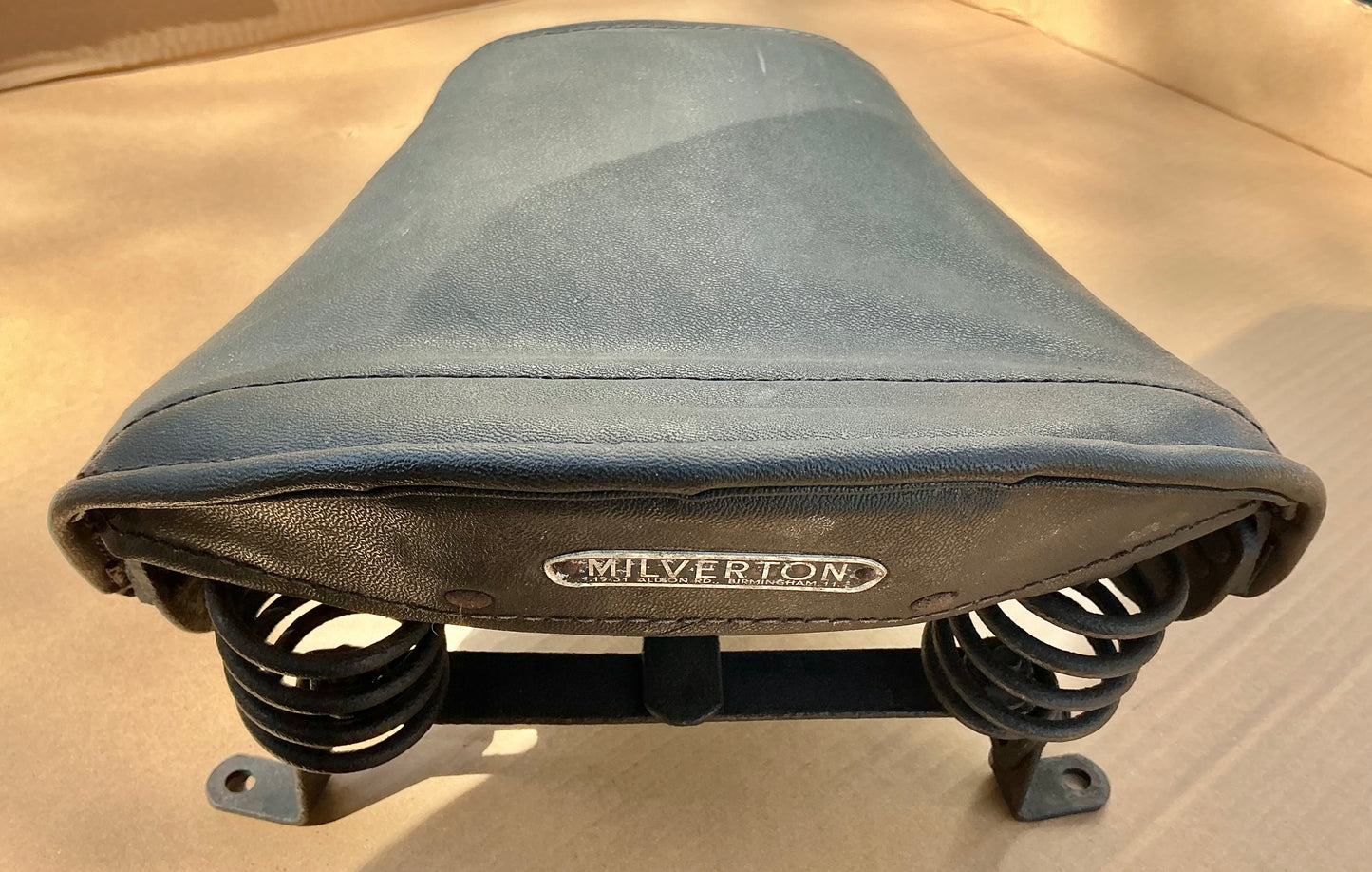 Vespa DOUGLAS original 1950s Milverton passenger seat , ROD & G models