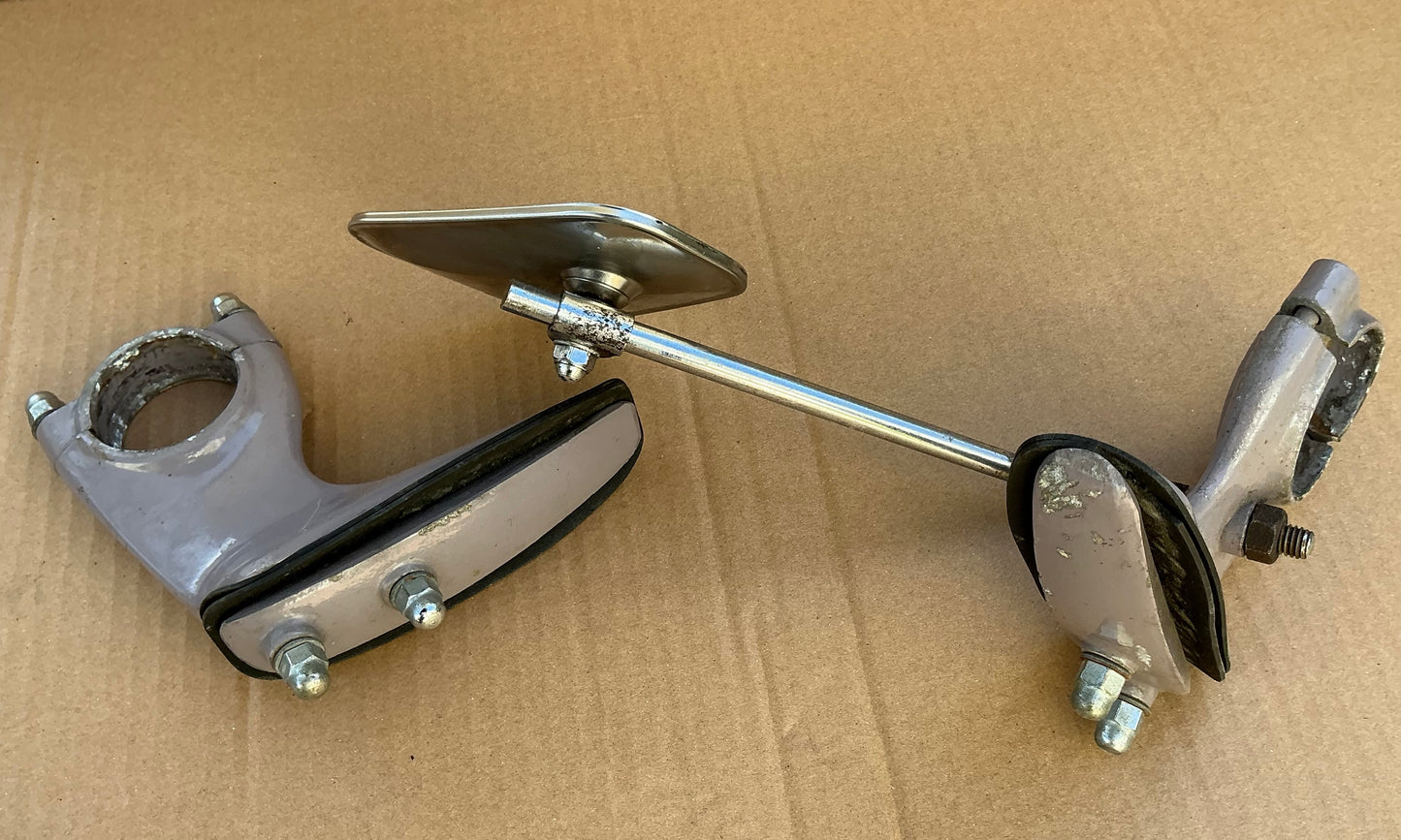 Vespa original flysceen brackets , came of a 152L2 , spares or repairs