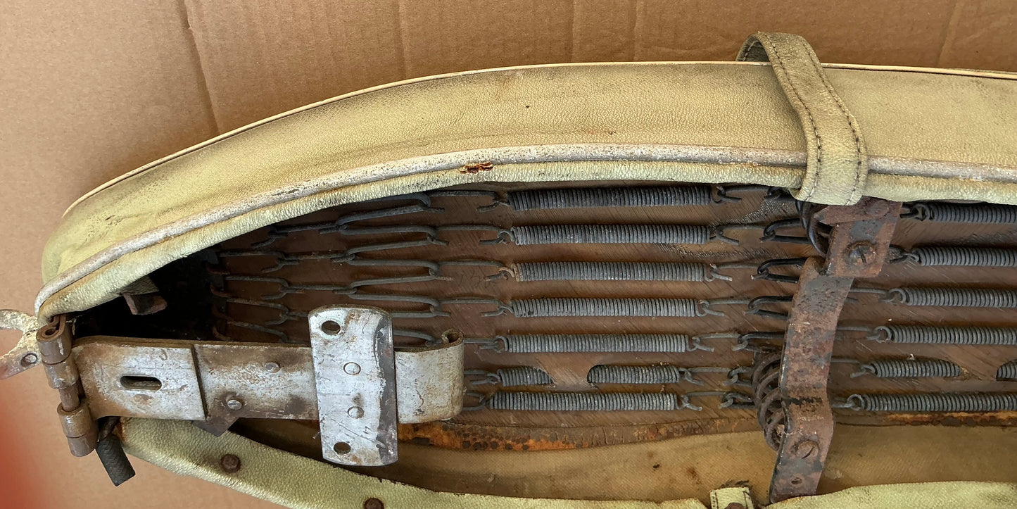 Vespa Douglas 152L2 , original used DENFIELD seat ,