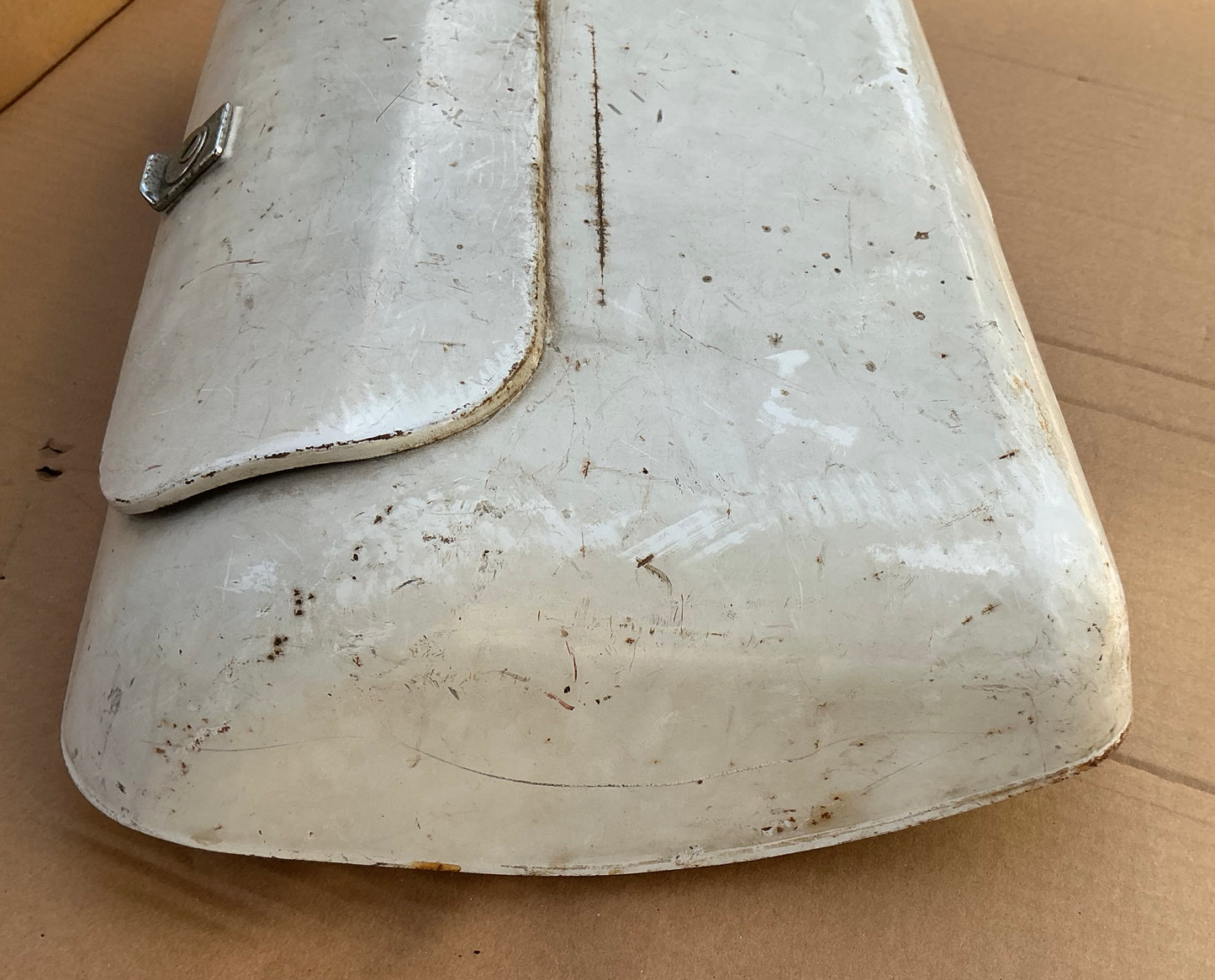 Vespa GS160 original paint NOS toolbox , no keys