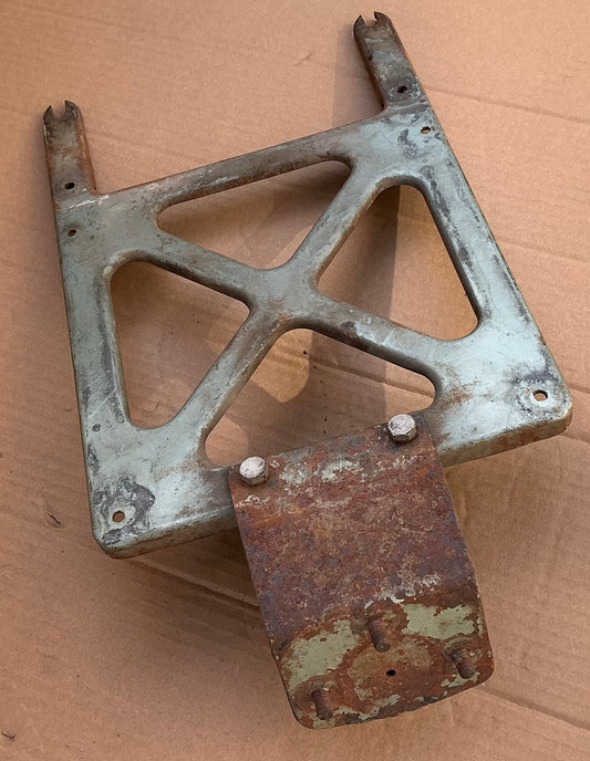 Vespa ROD model original rear rack with original wheel holder