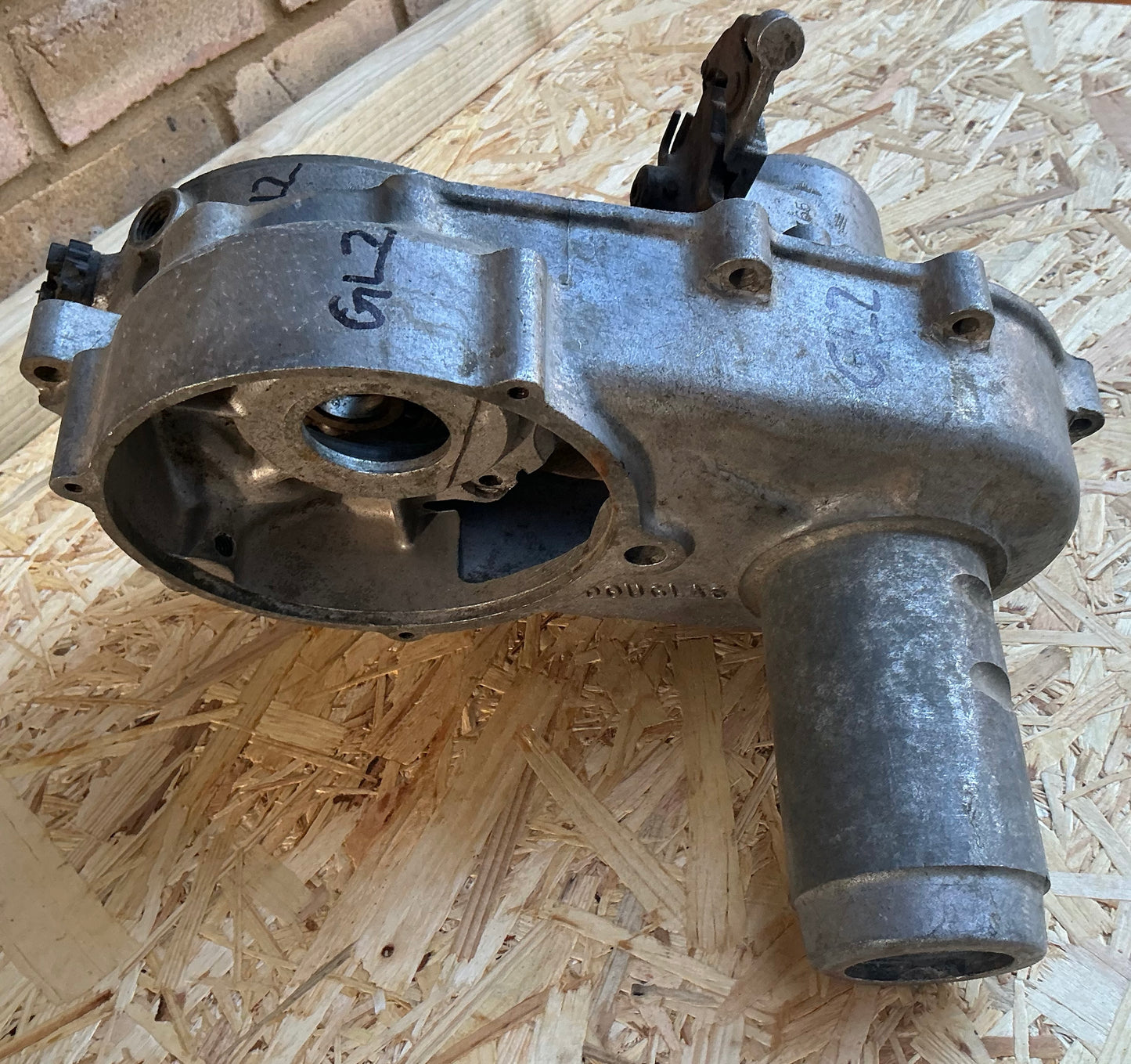 Vespa Douglas mint GL2 original engine cases