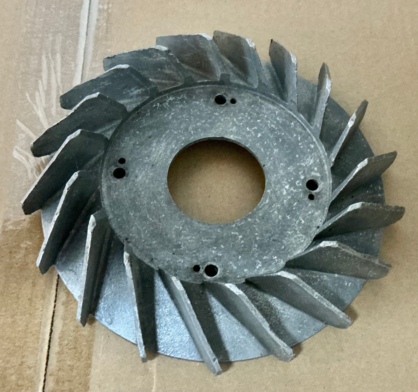 Vespa Douglas original flywheel, fits ROD & G models etc