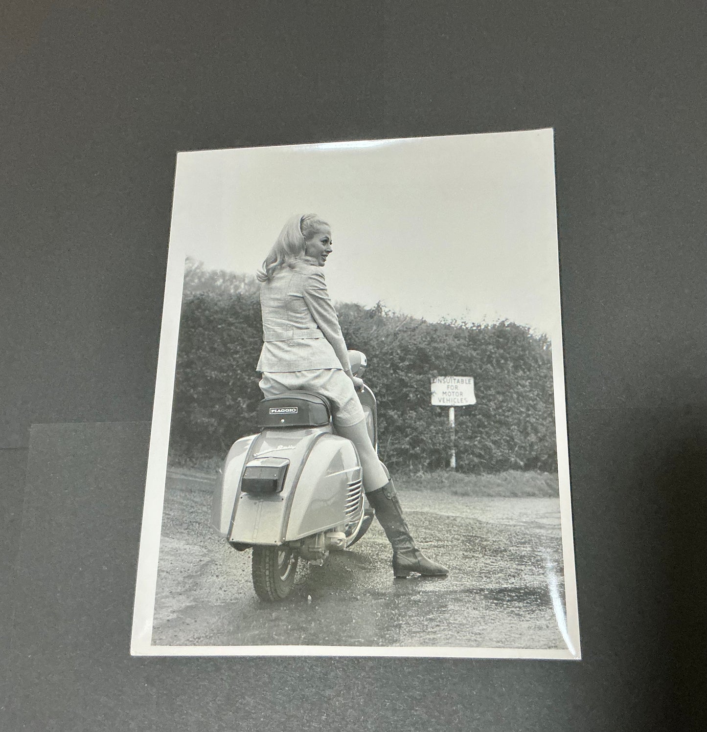 Vespa Douglas original Rally 180 launch Press photo