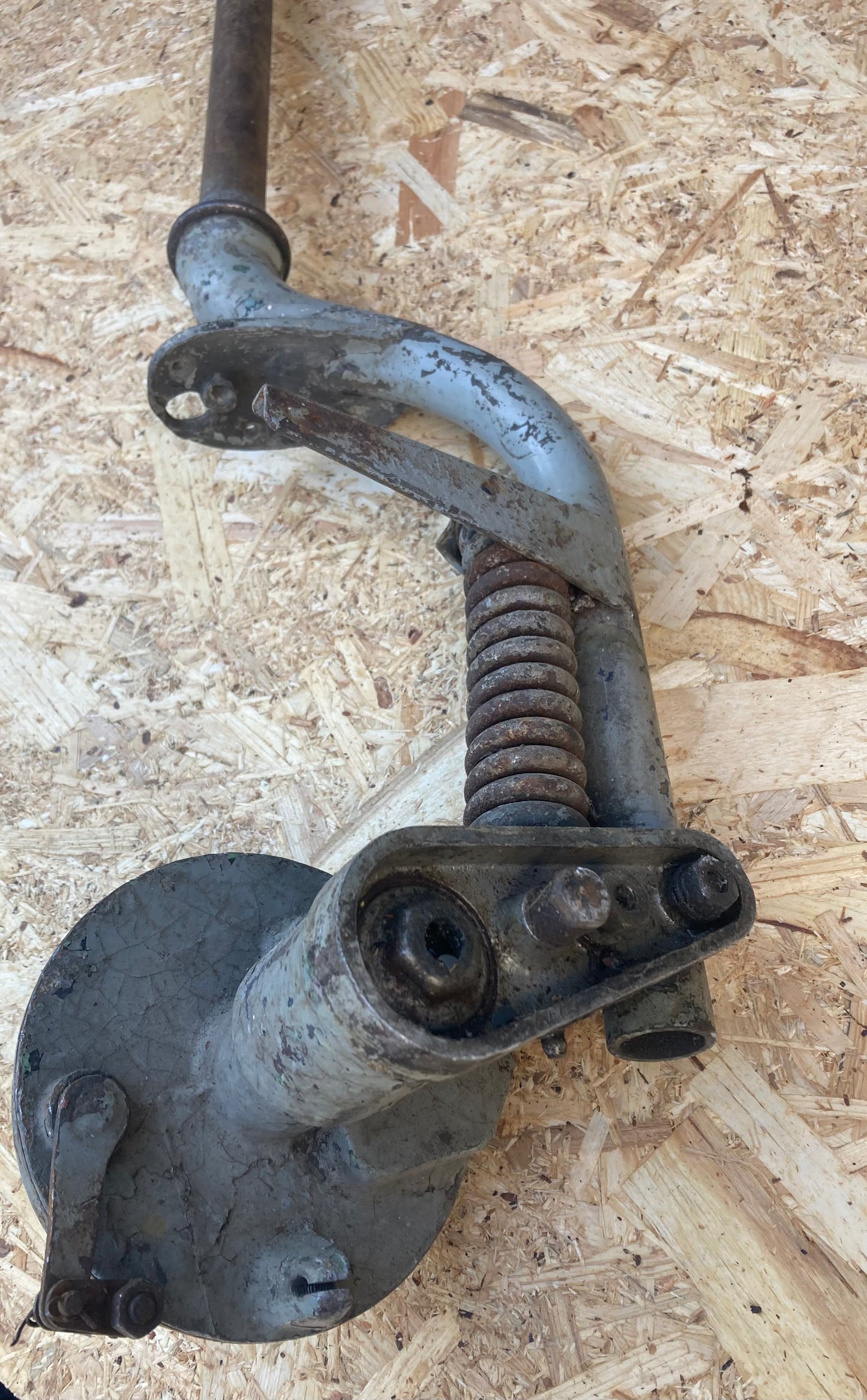 Vespa Douglas complete working front fork, fits ROD & G models