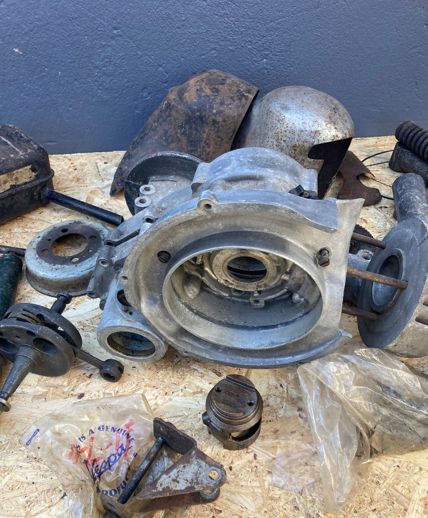 Vespa Douglas GL2 model engine parts , see pics