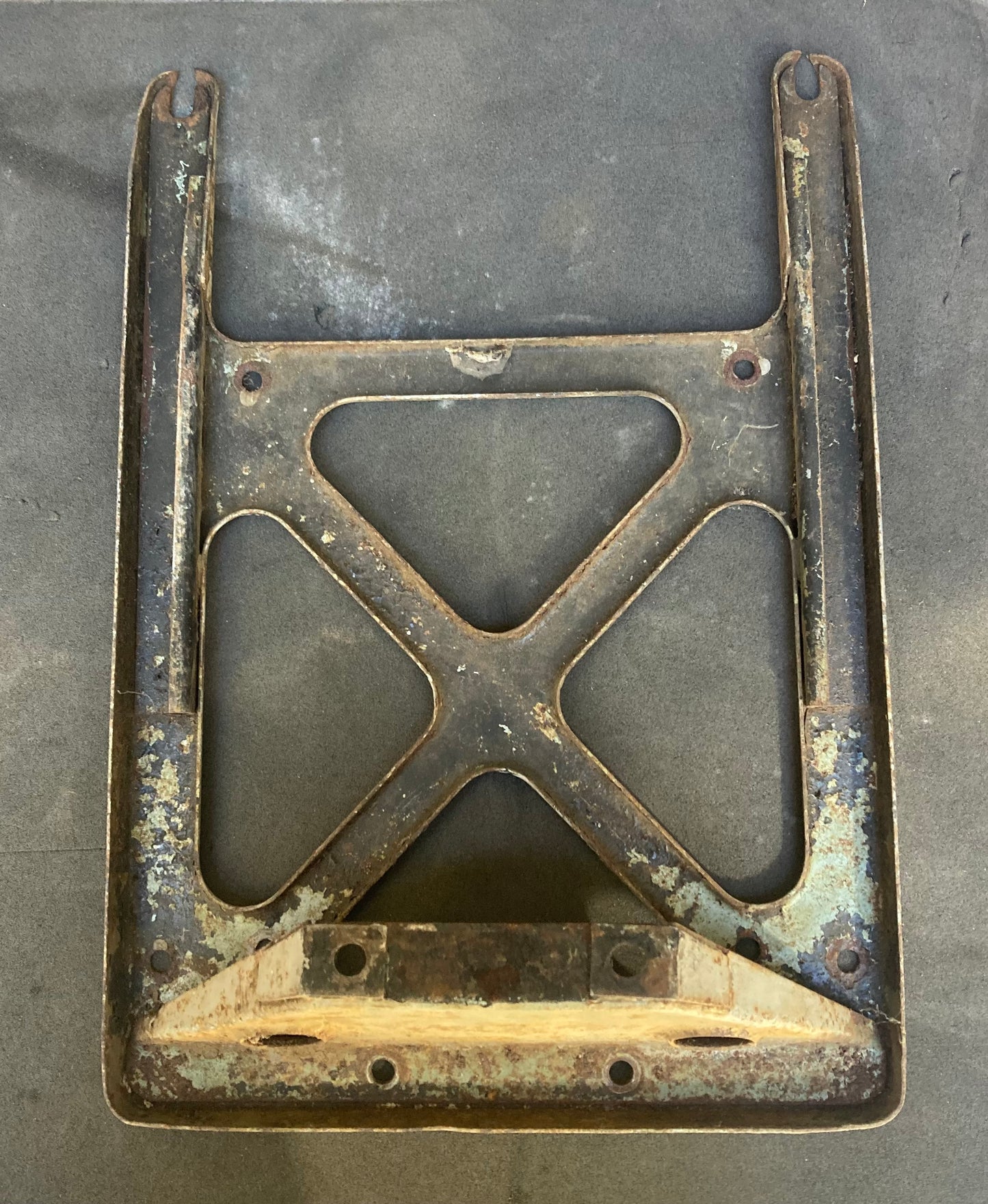 Vespa Douglas original rear rack, fits ROD & G model