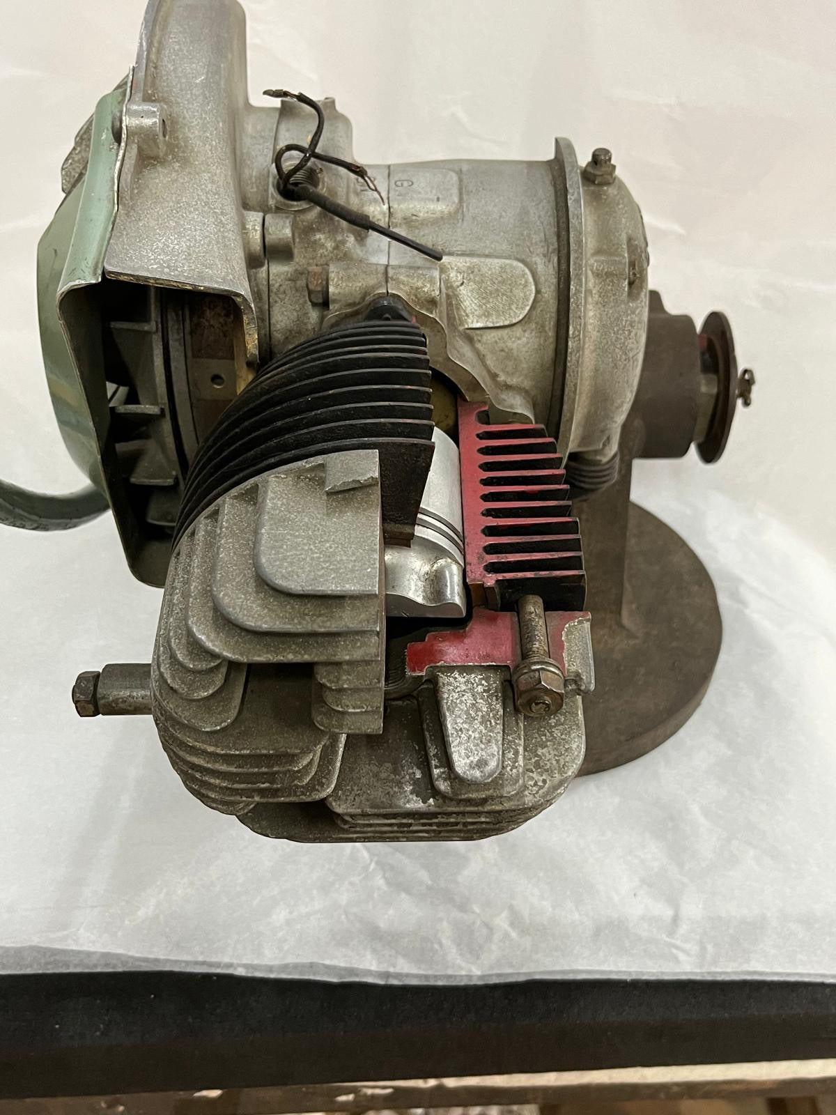 Vespa Douglas original rare cutaway engine