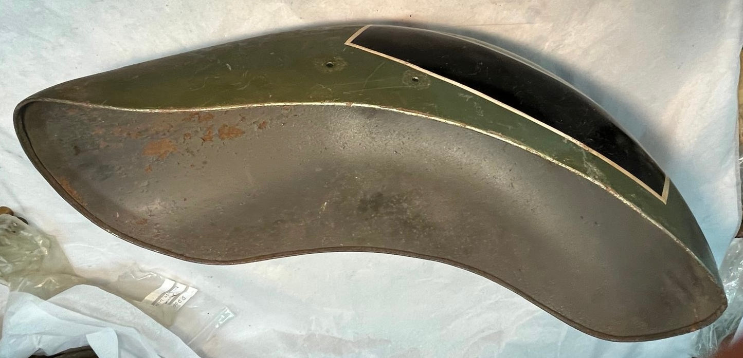 Vespa Douglas original mudguard , excellent rare item. Fits ROD & G models