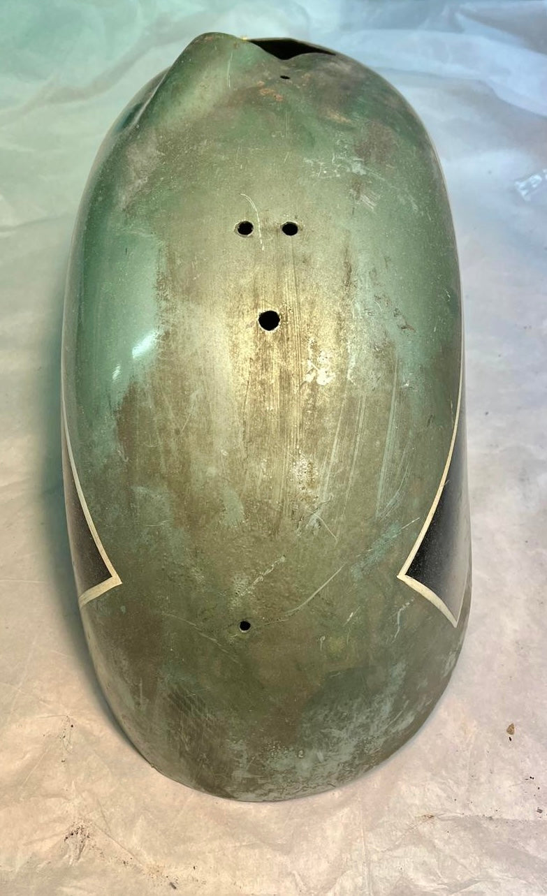 Vespa Douglas original mudguard , excellent rare item. Fits ROD & G models