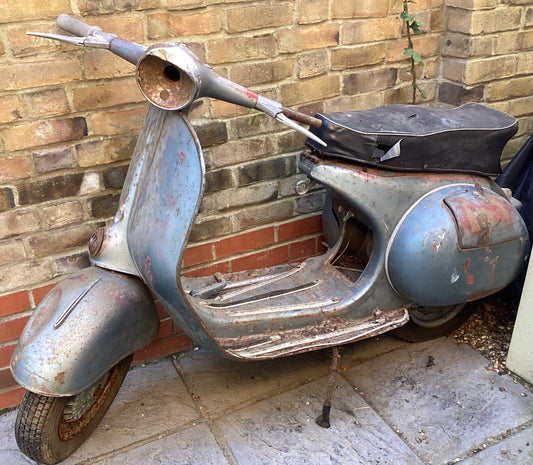 Vespa 1960 GS150 VS5. In need of total restoration.